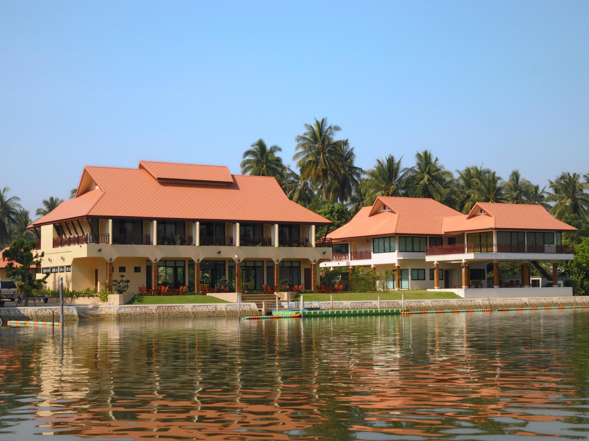 Maeklong Marina Resort Ratchaburi Extérieur photo