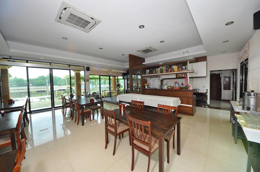 Maeklong Marina Resort Ratchaburi Extérieur photo